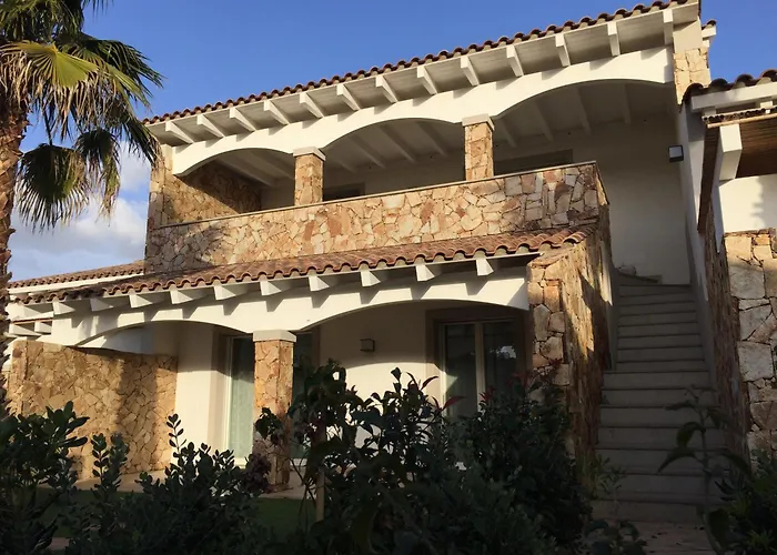 Residence Elegance Ville Ed Appartamenti A Porto Pino